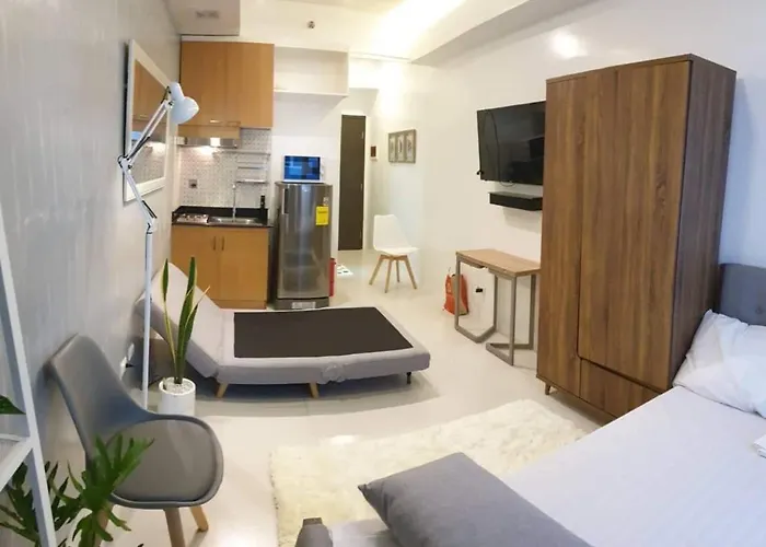 Staycation Near Shangrilla/megamall Aparthotel
